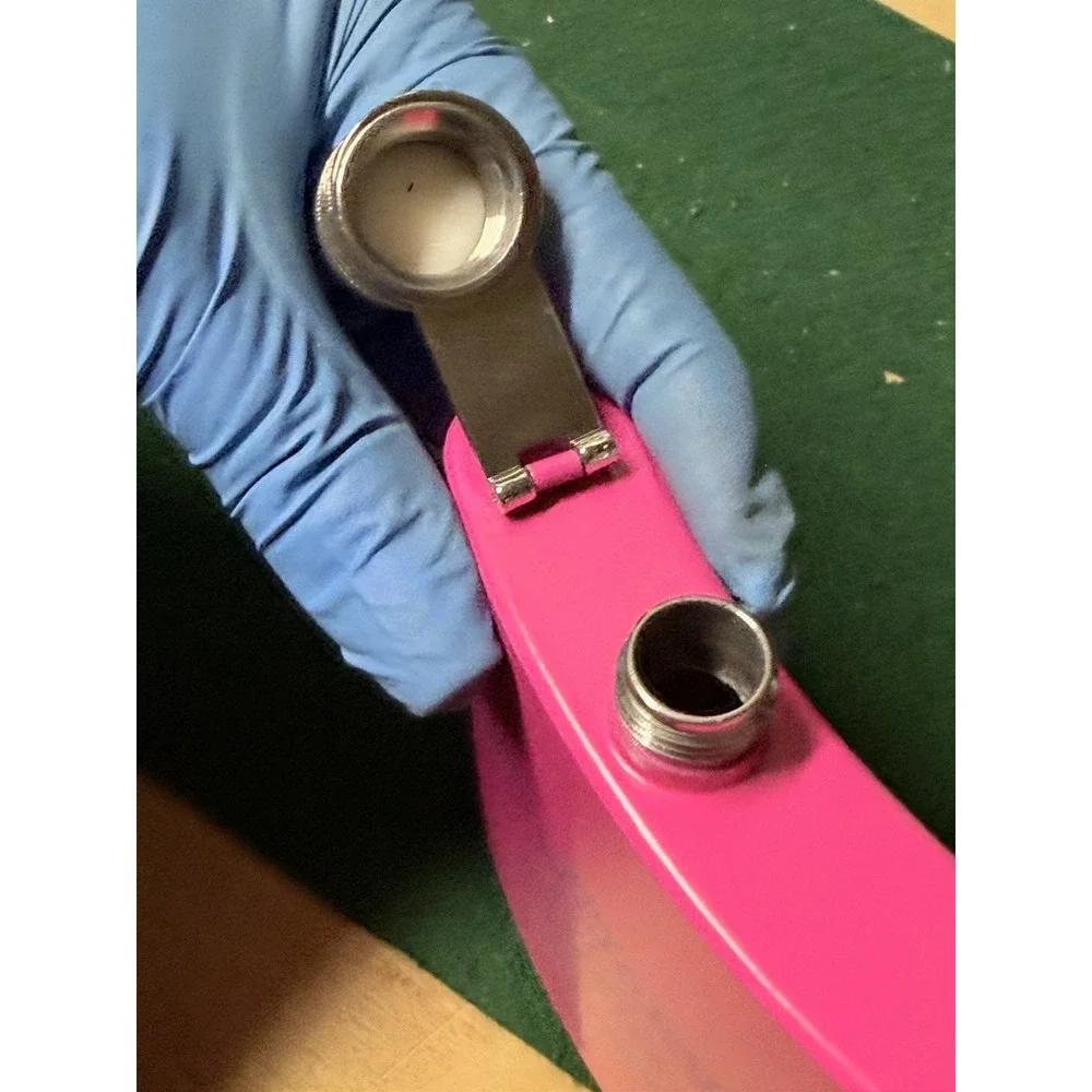 N/A bright pink
